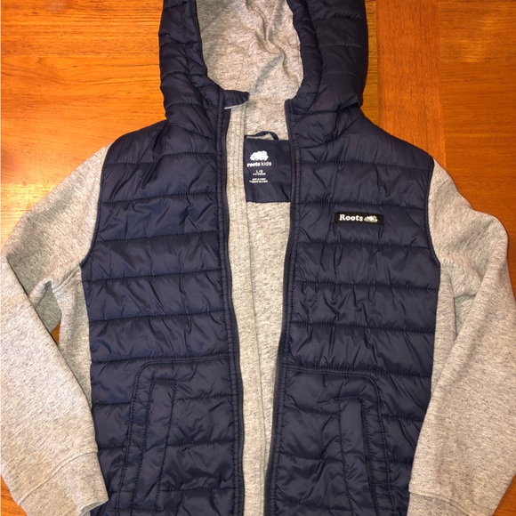 NWOT- Roots Kids Jacket - Picture 7 of 7